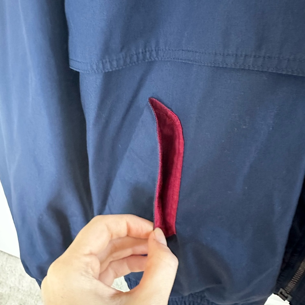 Vintage Ritz Carlton windbreaker - Picture 4 of 6